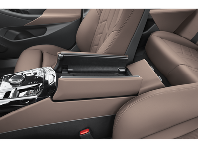 2026 BMW 550e xDrive 550e xDrive