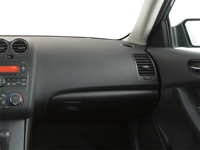 2010 Nissan Altima 4dr Sdn V6 CVT 3.5 SR