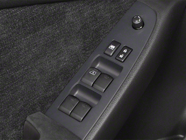 2010 Nissan Altima 4dr Sdn V6 CVT 3.5 SR