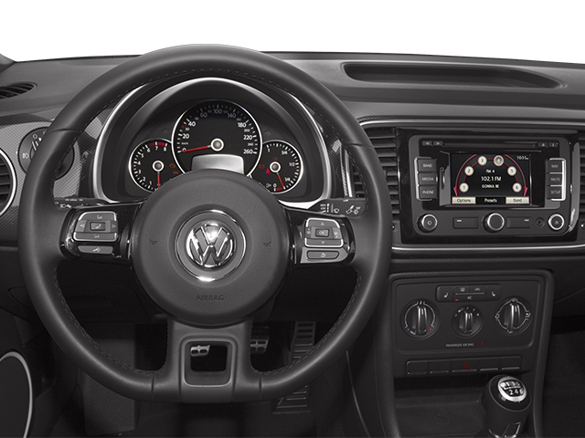 2013 Volkswagen Beetle 2dr DSG 2.0T Turbo w/Sun/Snd/Nav PZEV *Ltd Avail*
