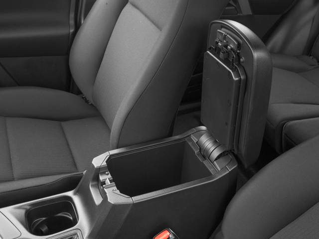 2018 Toyota RAV4 LE FWD