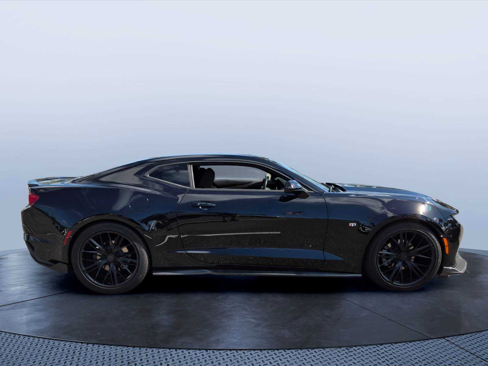 2020 Chevrolet Camaro 1LS