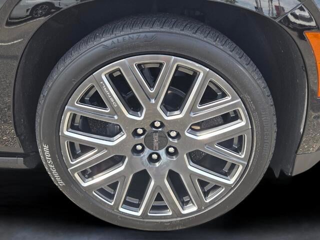 2025 GMC Yukon Denali Ultimate Denali Ultimate