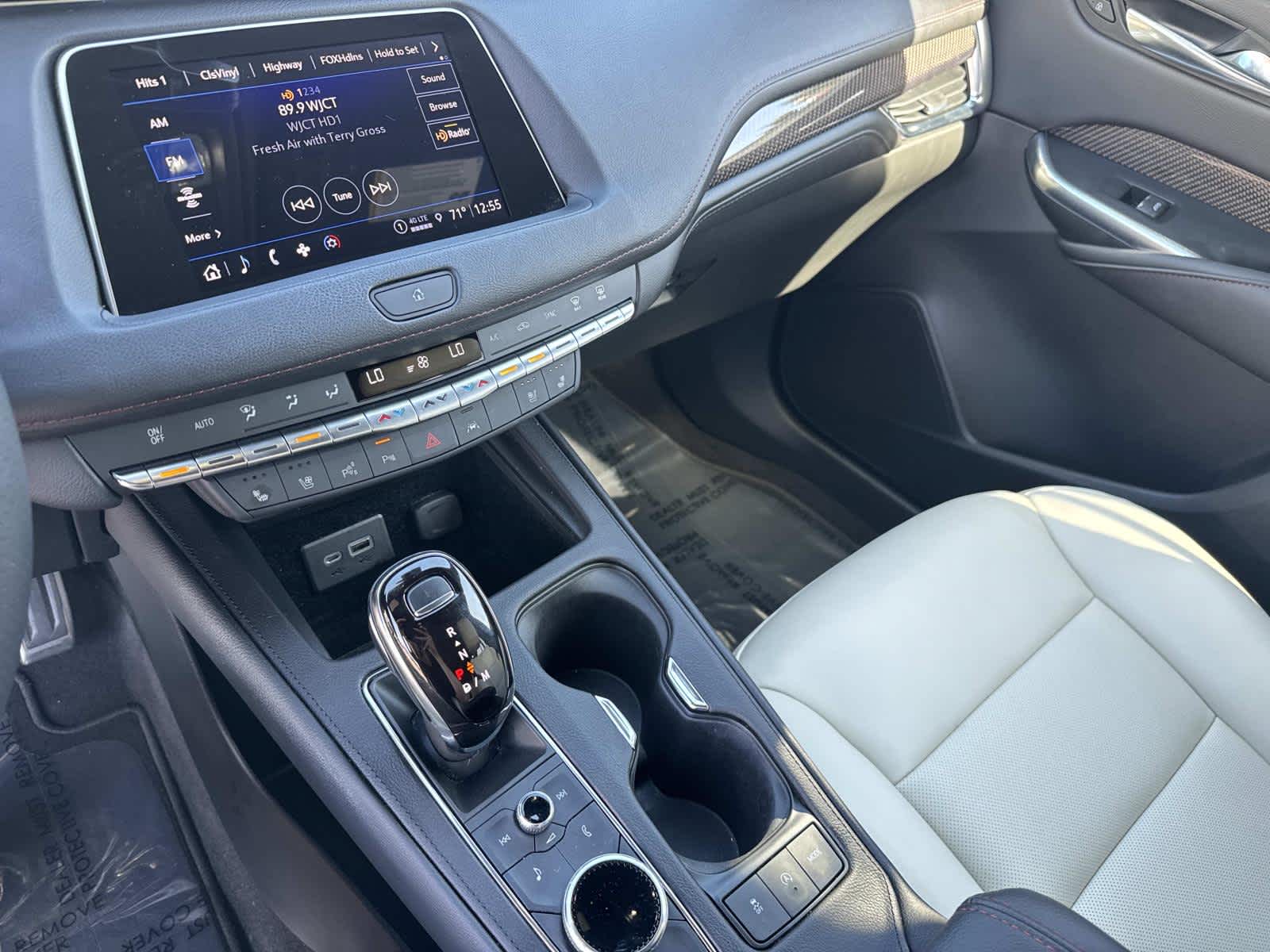 2022 Cadillac XT4 FWD Sport