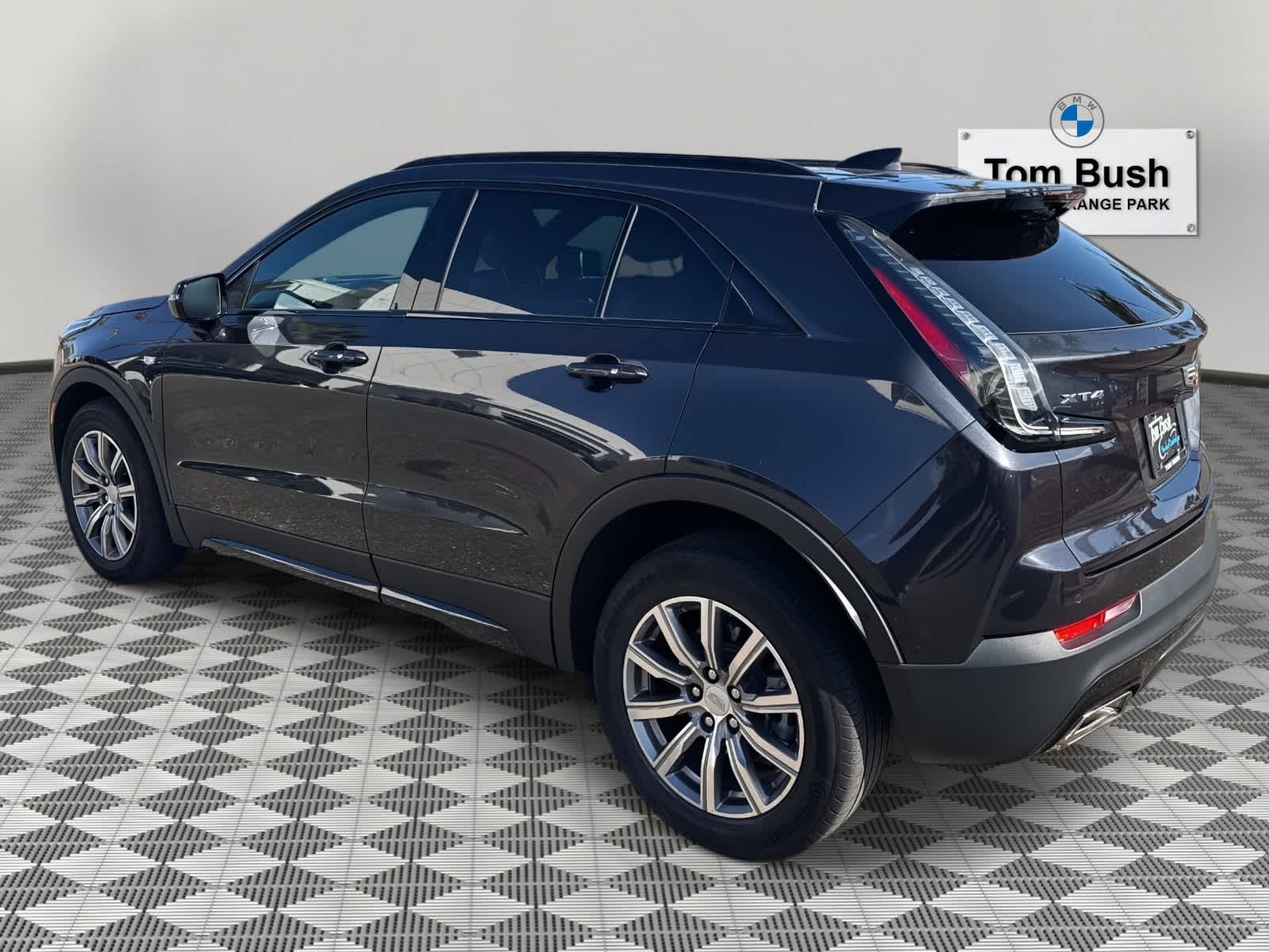 2022 Cadillac XT4 FWD Sport
