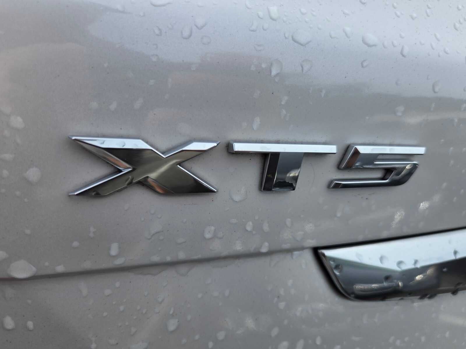 2018 Cadillac XT5 Premium Luxury FWD