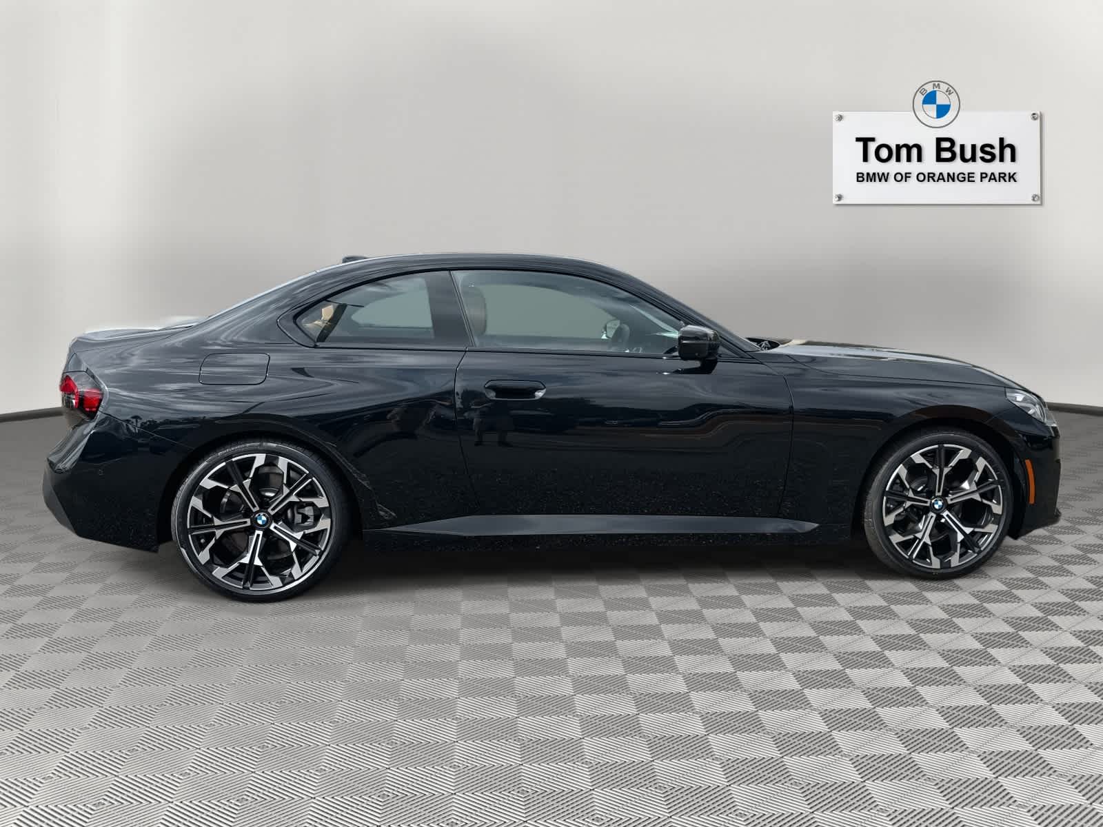 2025 BMW 2 Series 230i