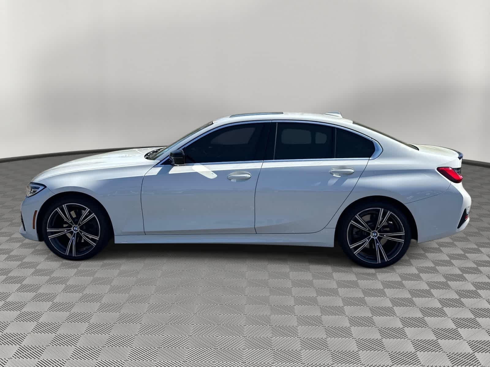 2020 BMW 330i 330i