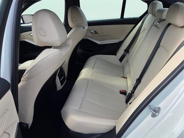 2026 BMW 330i NA 330i NA