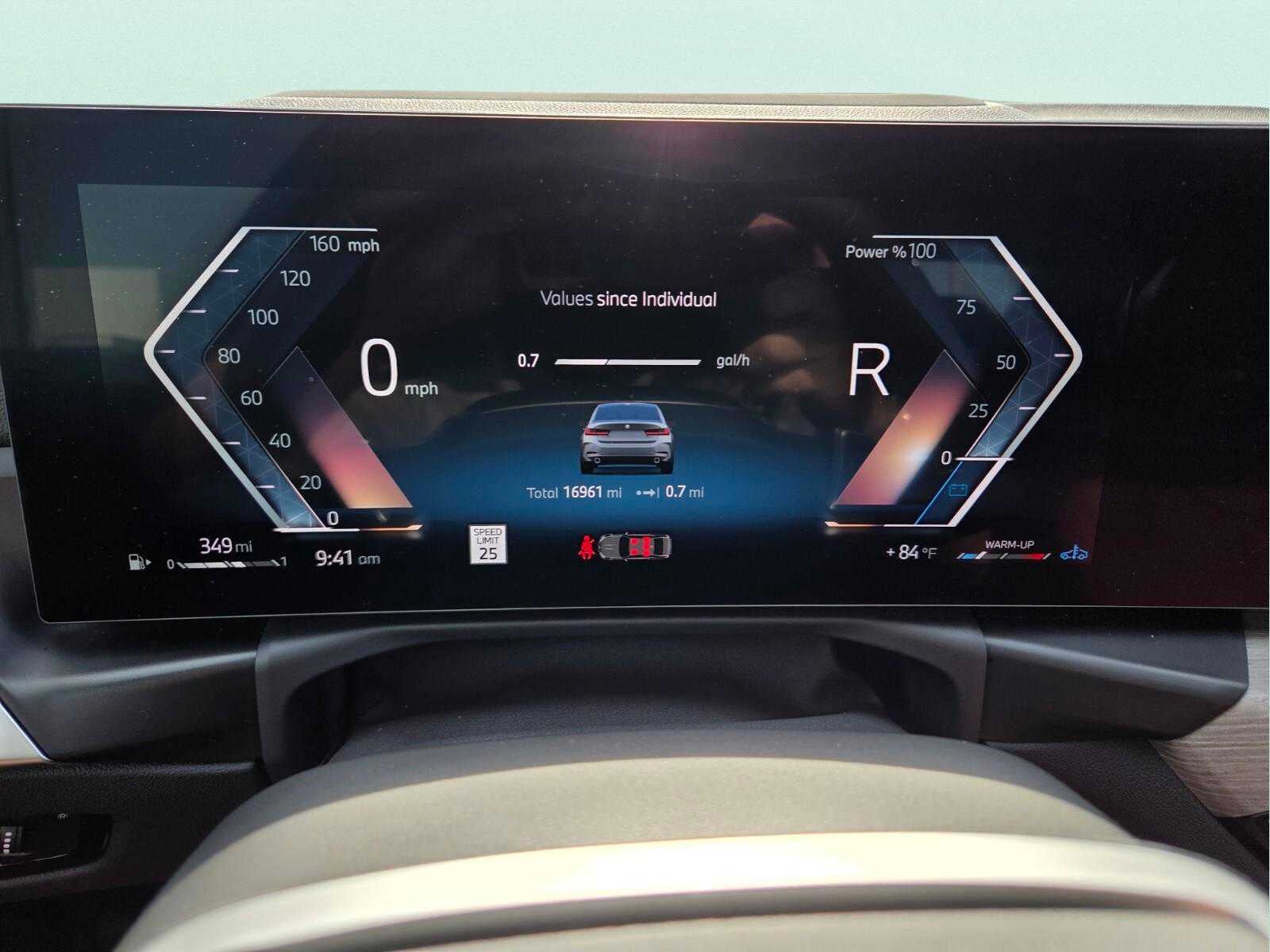 2025 BMW 330i 330i