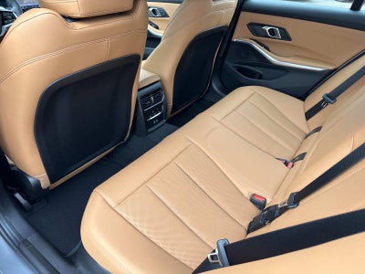 2025 BMW 3 Series 330i xDrive