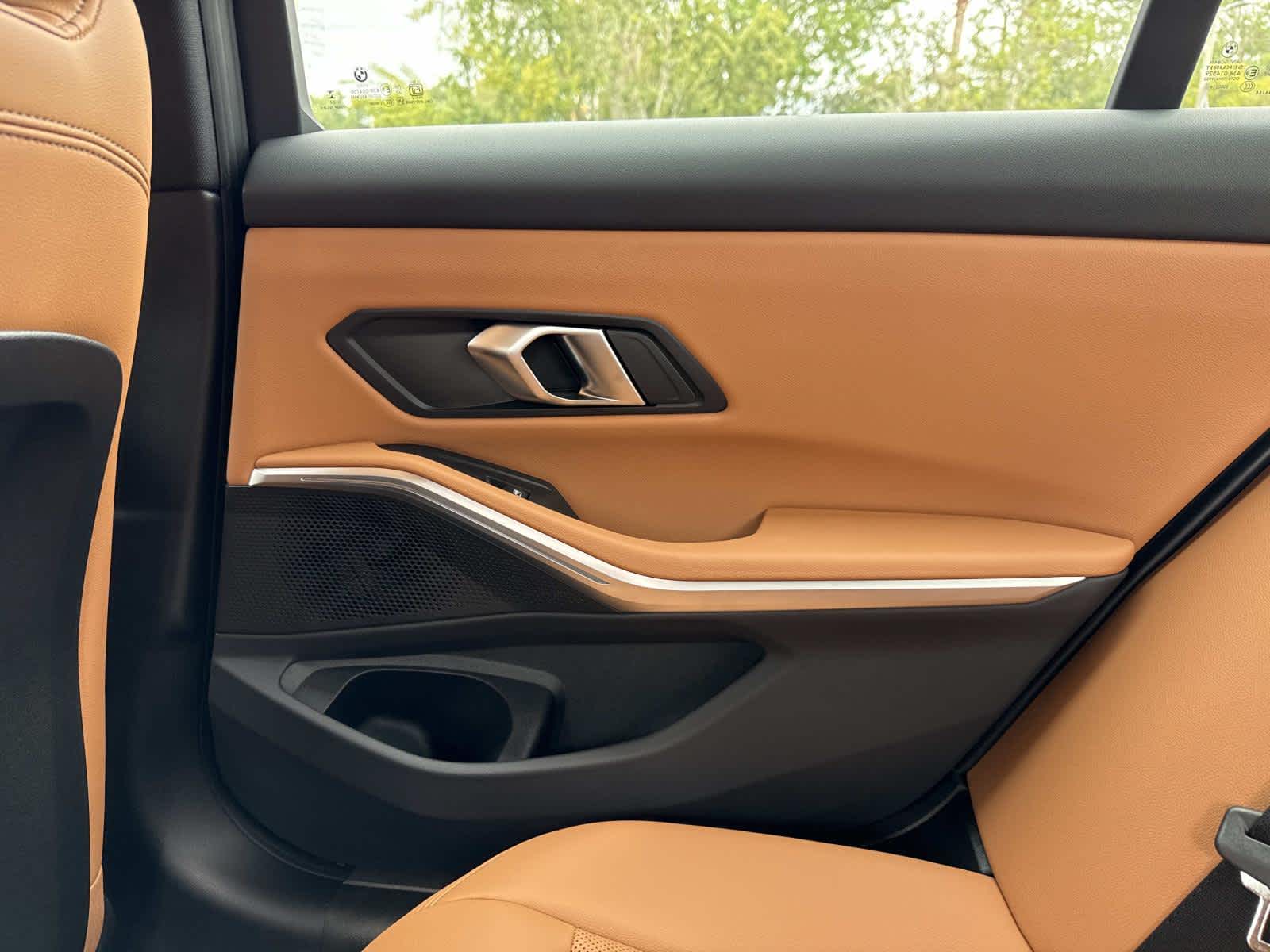 2025 BMW 3 Series 330i xDrive