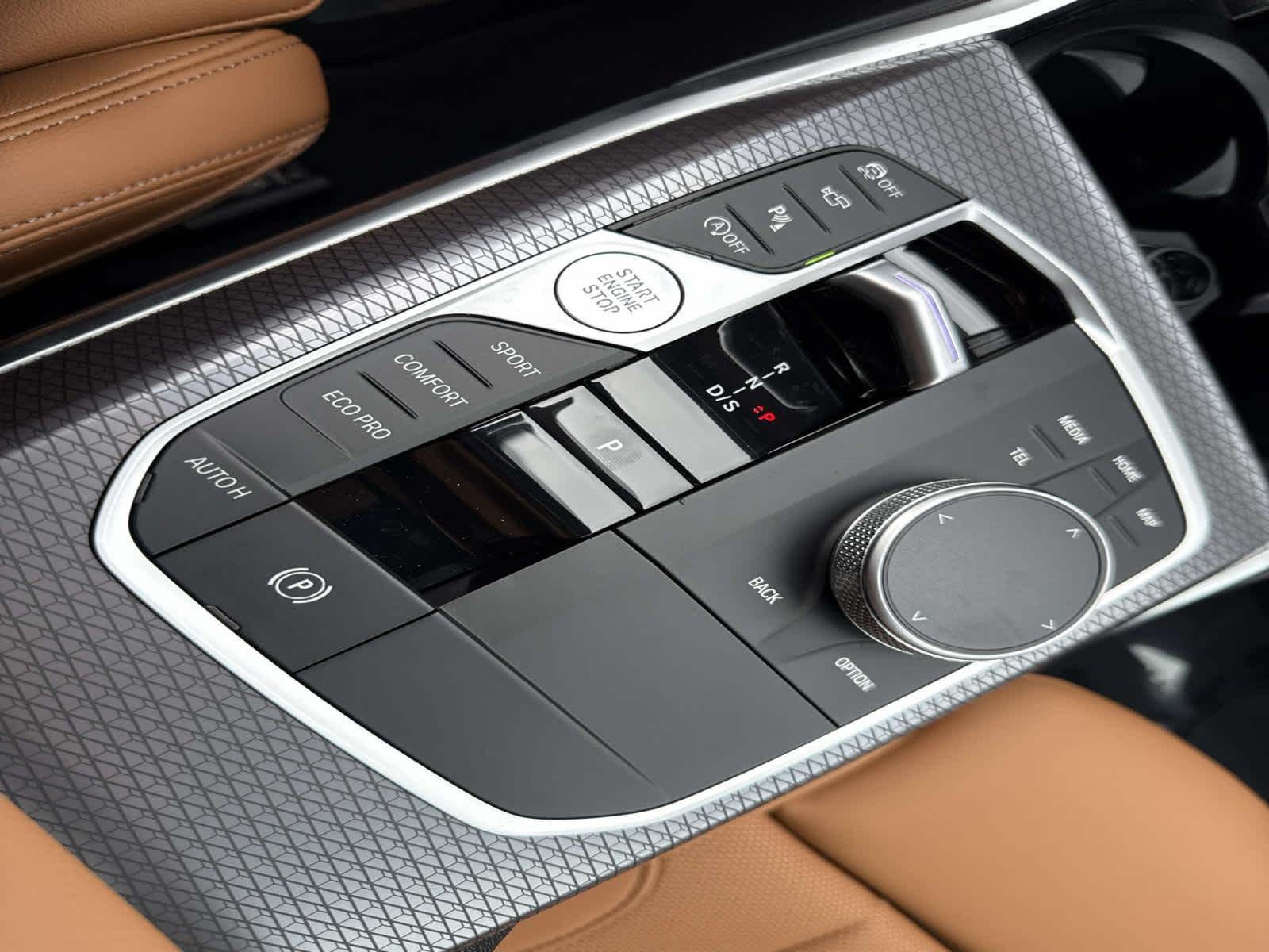 2025 BMW 3 Series 330i xDrive