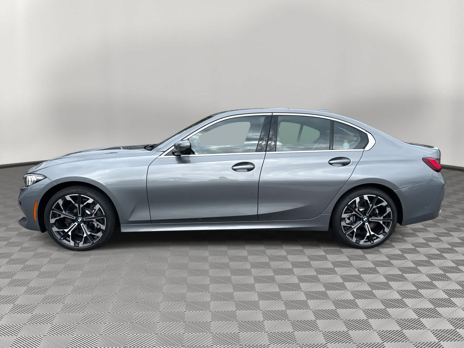 2025 BMW 3 Series 330i xDrive