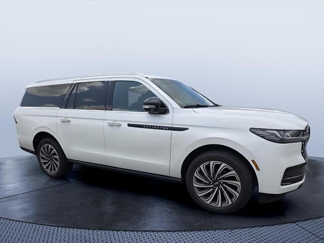 2025 Lincoln Navigator L Black Label