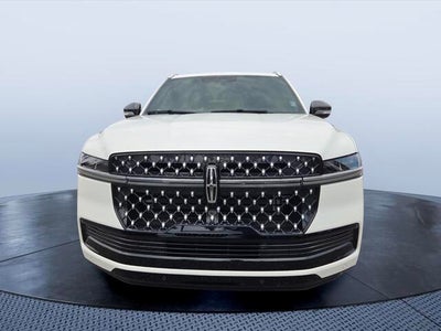 2025 Lincoln Navigator L Black Label