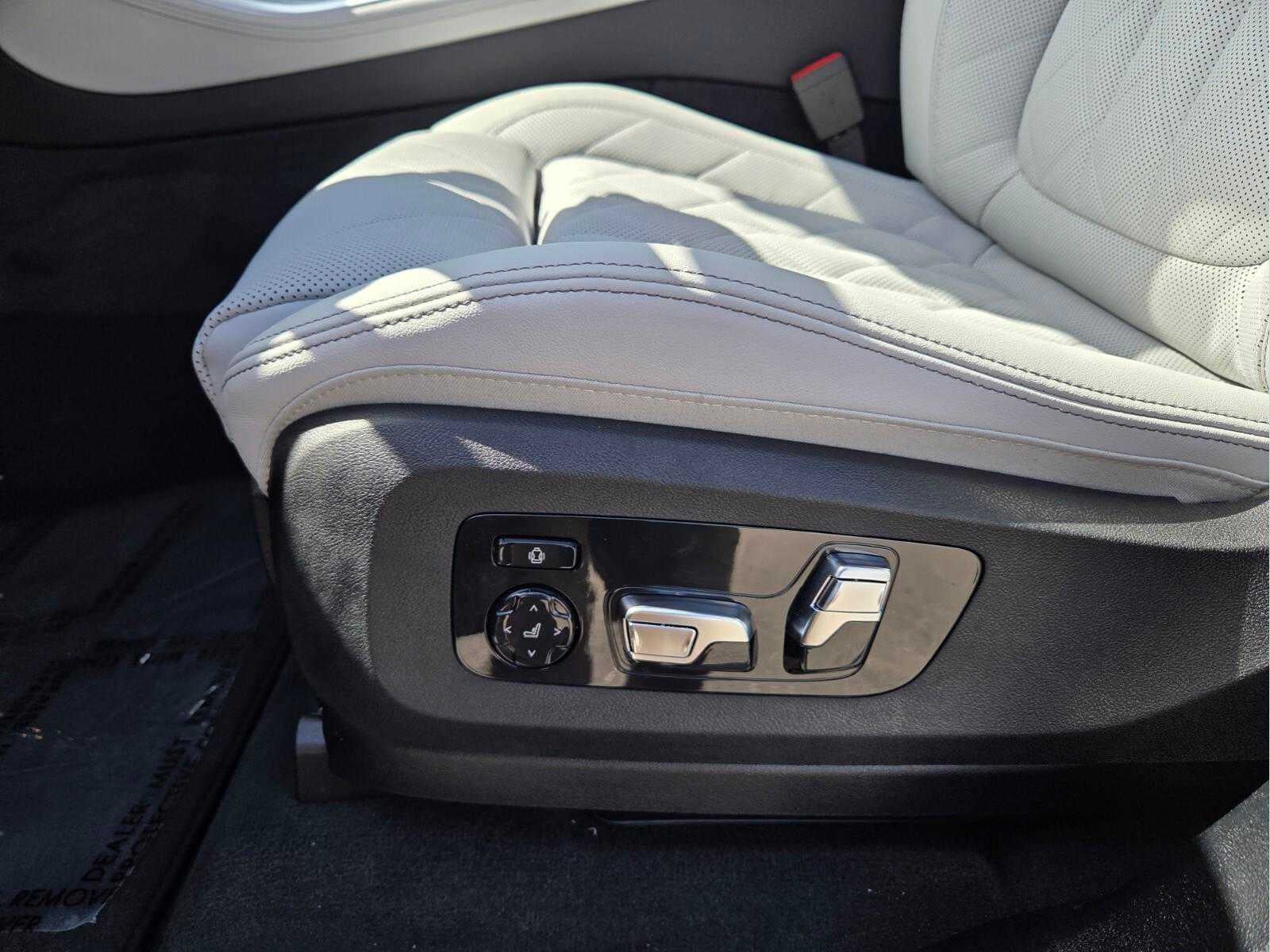 2026 BMW X5 sDrive40i sDrive40i