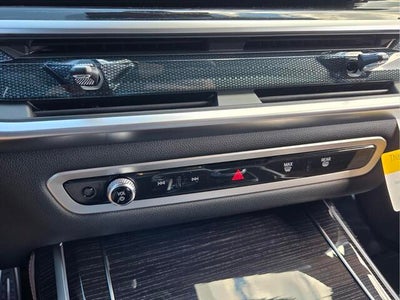 2027 BMW X7 xDrive40i xDrive40i