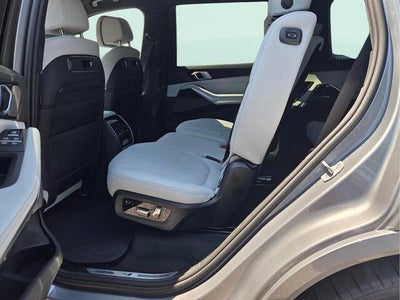 2027 BMW X7 xDrive40i xDrive40i