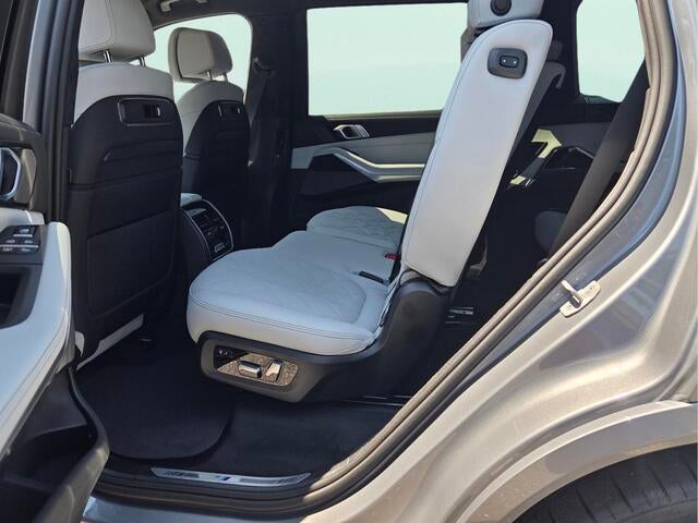 2027 BMW X7 xDrive40i xDrive40i
