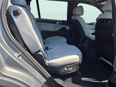 2027 BMW X7 xDrive40i xDrive40i