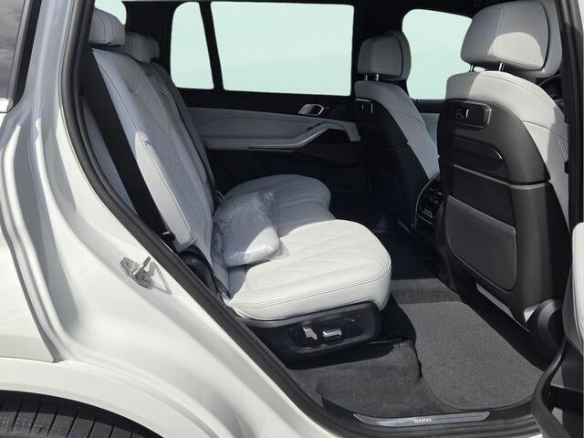 2027 BMW X7 xDrive40i xDrive40i