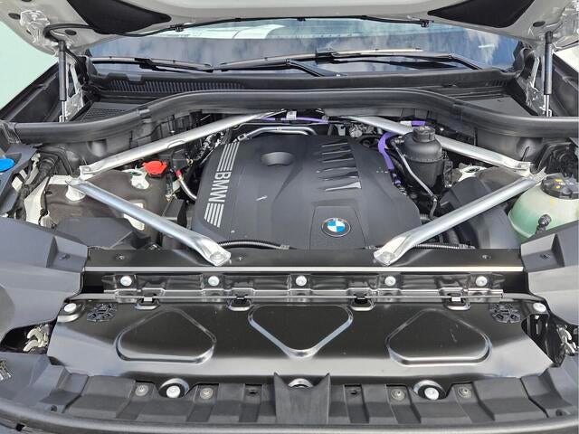 2027 BMW X7 xDrive40i xDrive40i