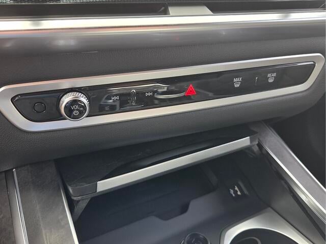2027 BMW X7 xDrive40i xDrive40i