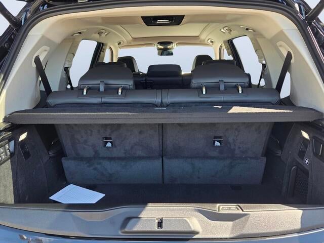 2027 BMW X7 xDrive40i xDrive40i
