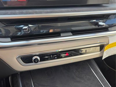 2027 BMW X7 xDrive40i xDrive40i