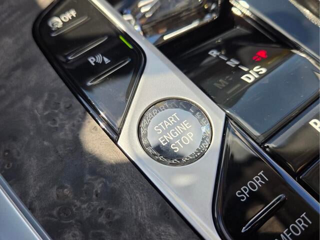 2027 BMW X7 xDrive40i xDrive40i