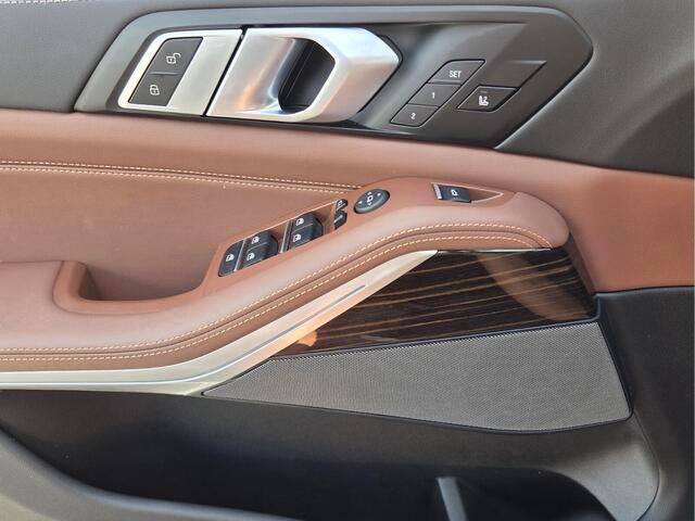 2025 BMW X5 xDrive40i xDrive40i
