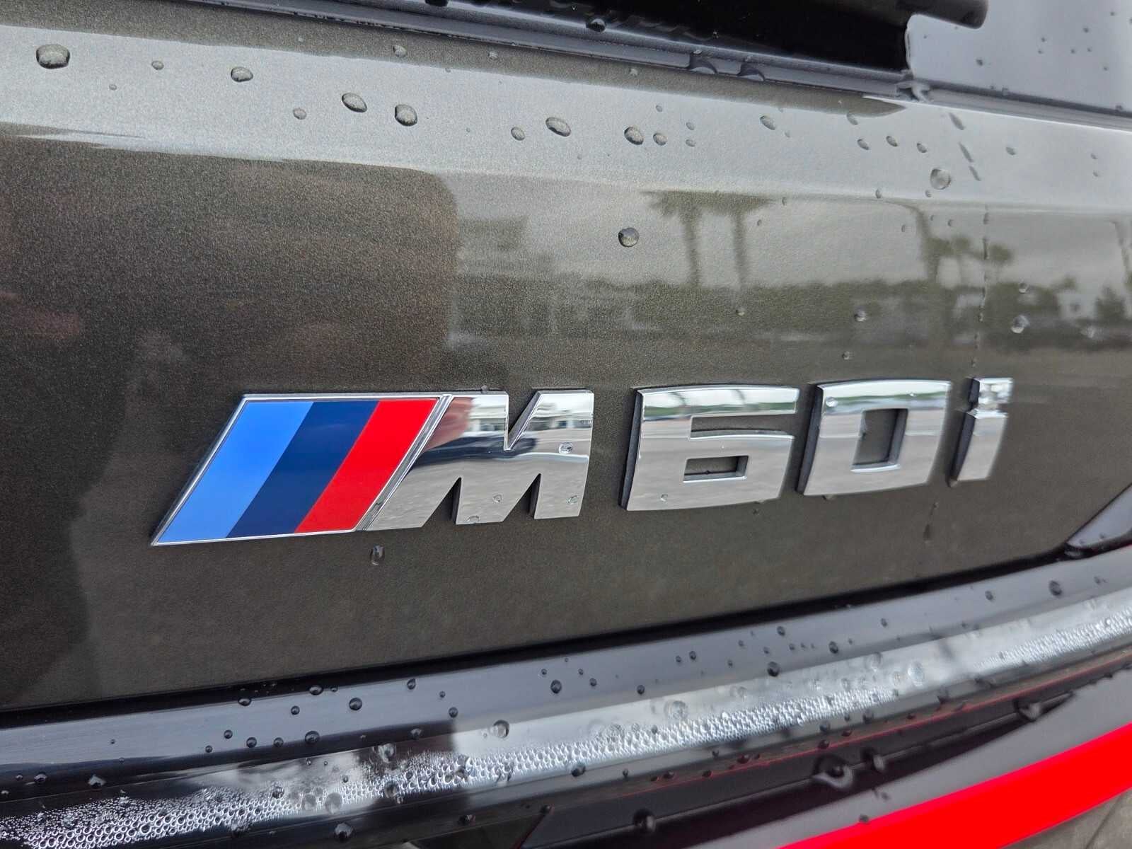 2024 BMW X7 M60i M60i