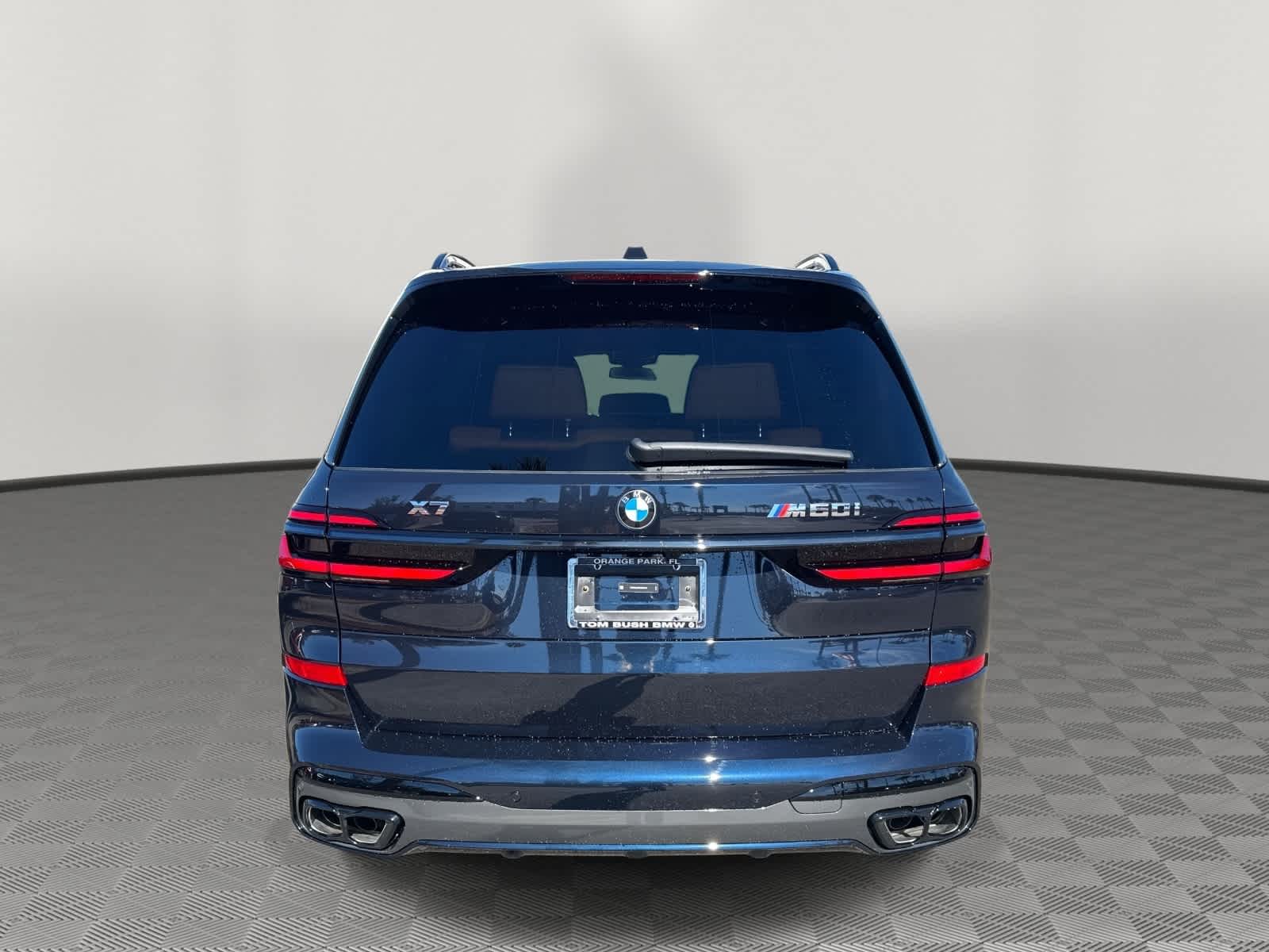 2026 BMW X7 M60i