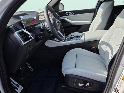 2026 BMW X5 M60i M60i