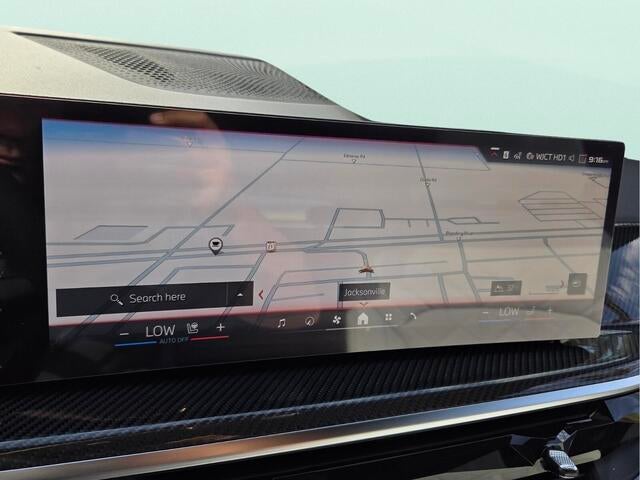 2026 BMW X5 M60i M60i