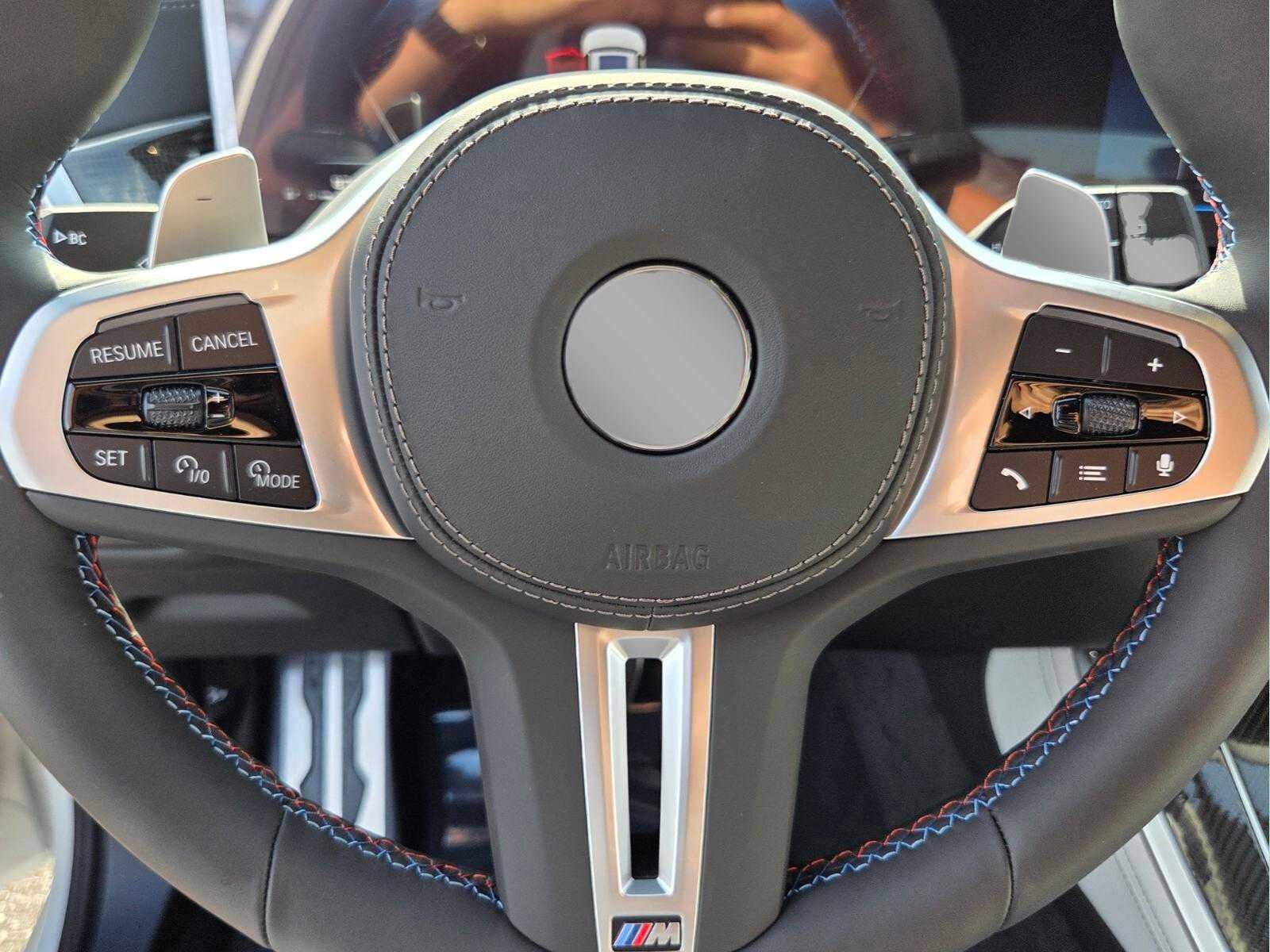2026 BMW X5 M60i M60i