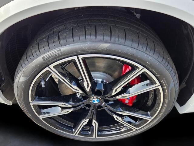 2026 BMW X5 M60i M60i