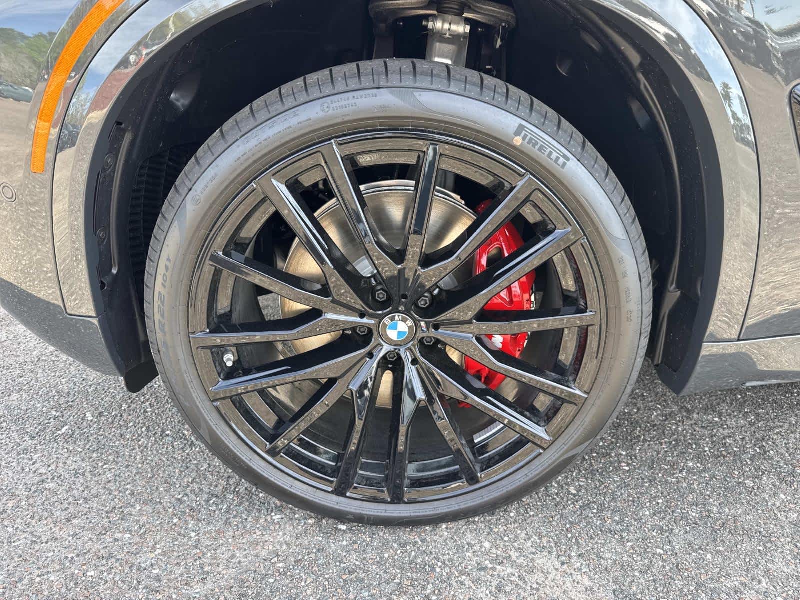 2026 BMW X5 M60i M60i