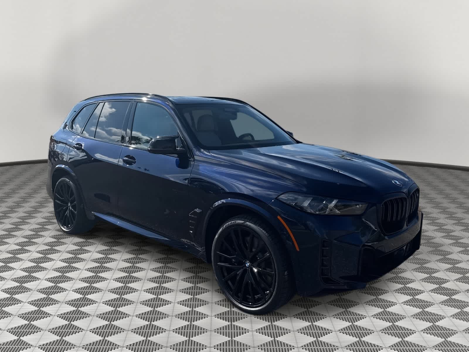 2026 BMW X5 M60i M60i