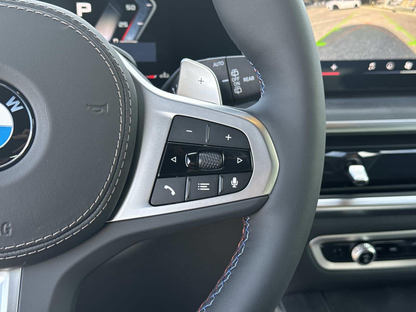 2026 BMW X5 M60i M60i