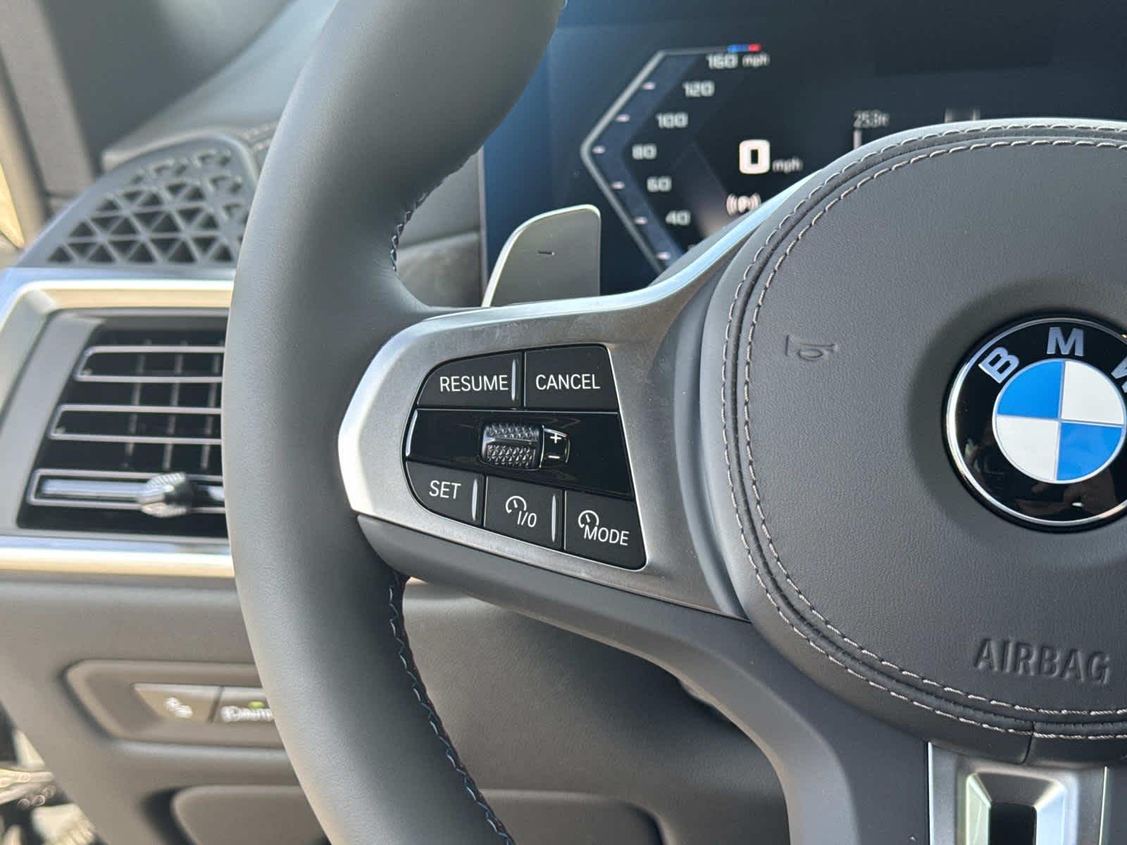 2026 BMW X5 M60i M60i