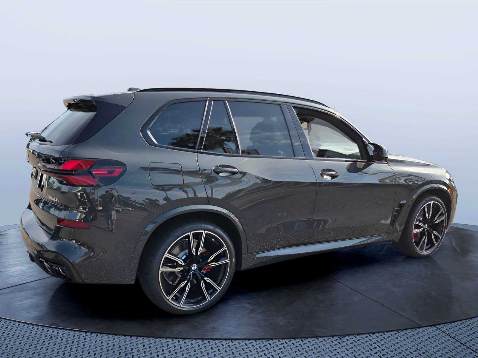 2026 BMW X5 M60i M60i