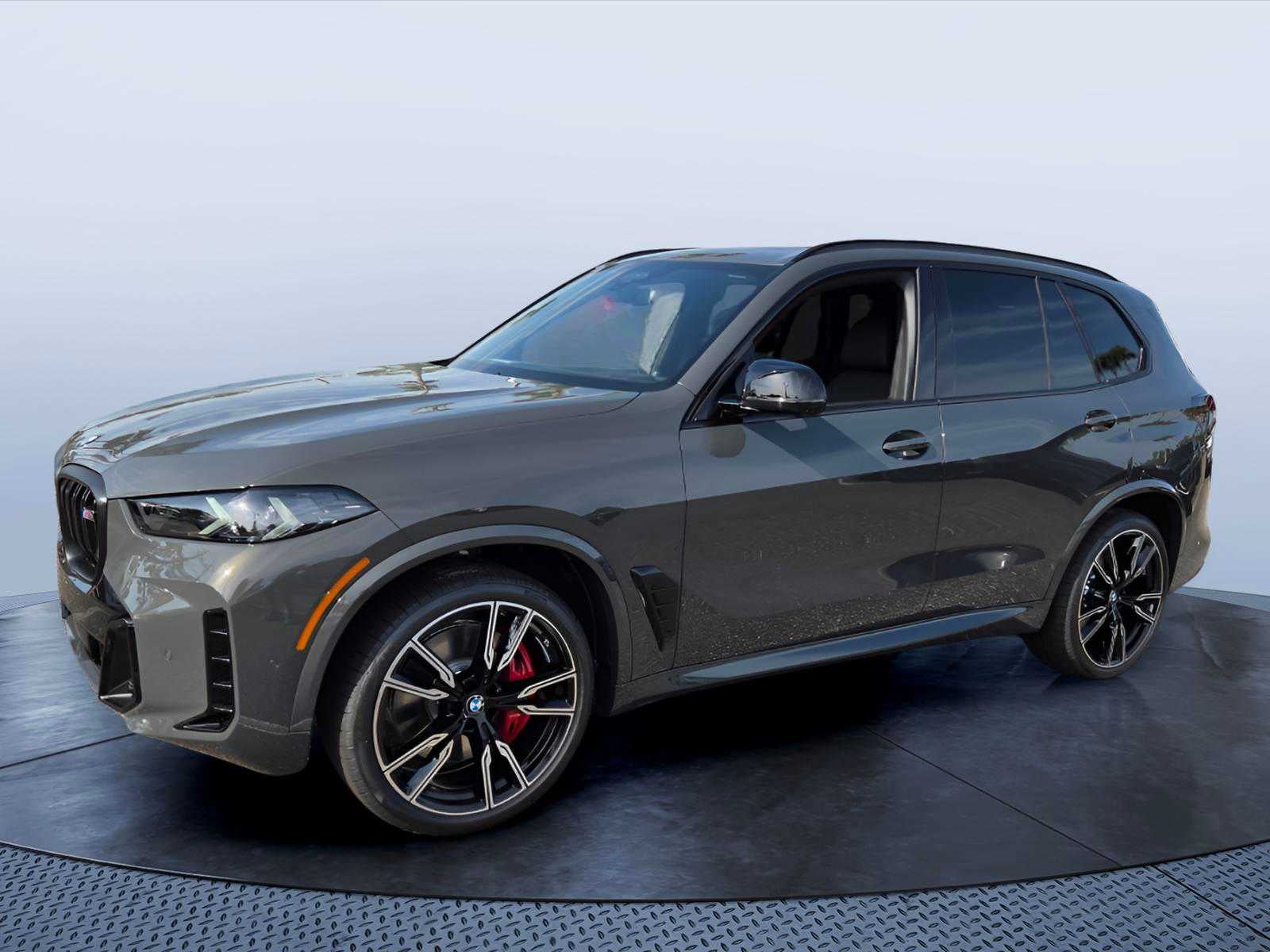 2026 BMW X5 M60i M60i