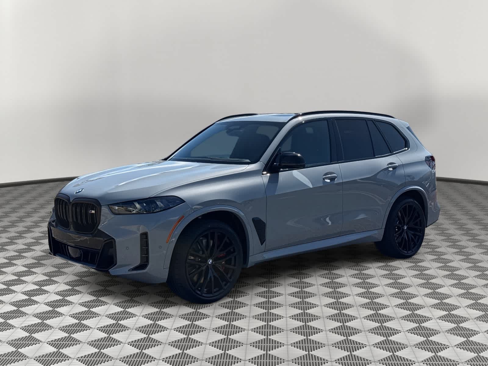 2026 BMW X5 M60i M60i