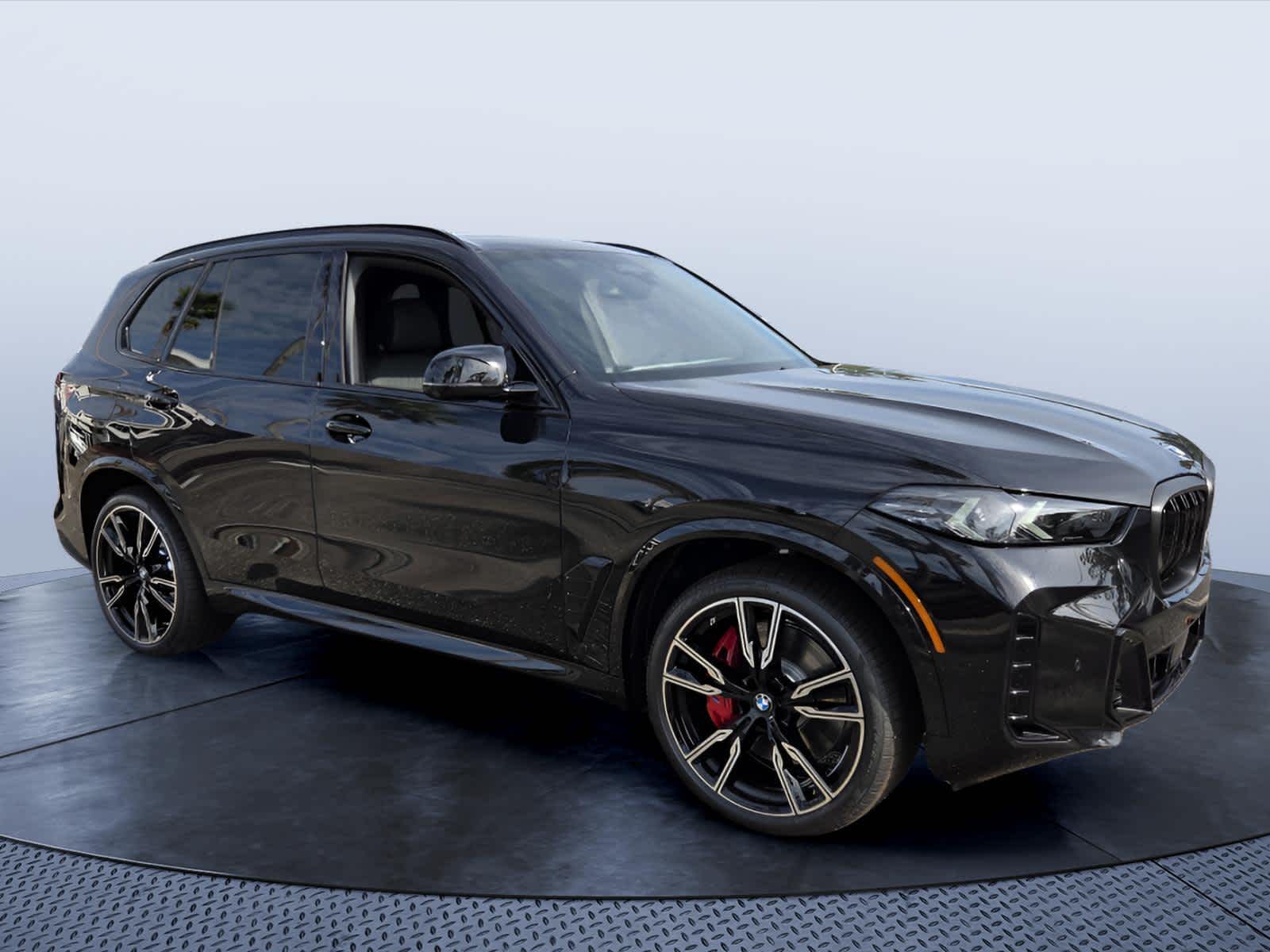 2026 BMW X5 M60i M60i