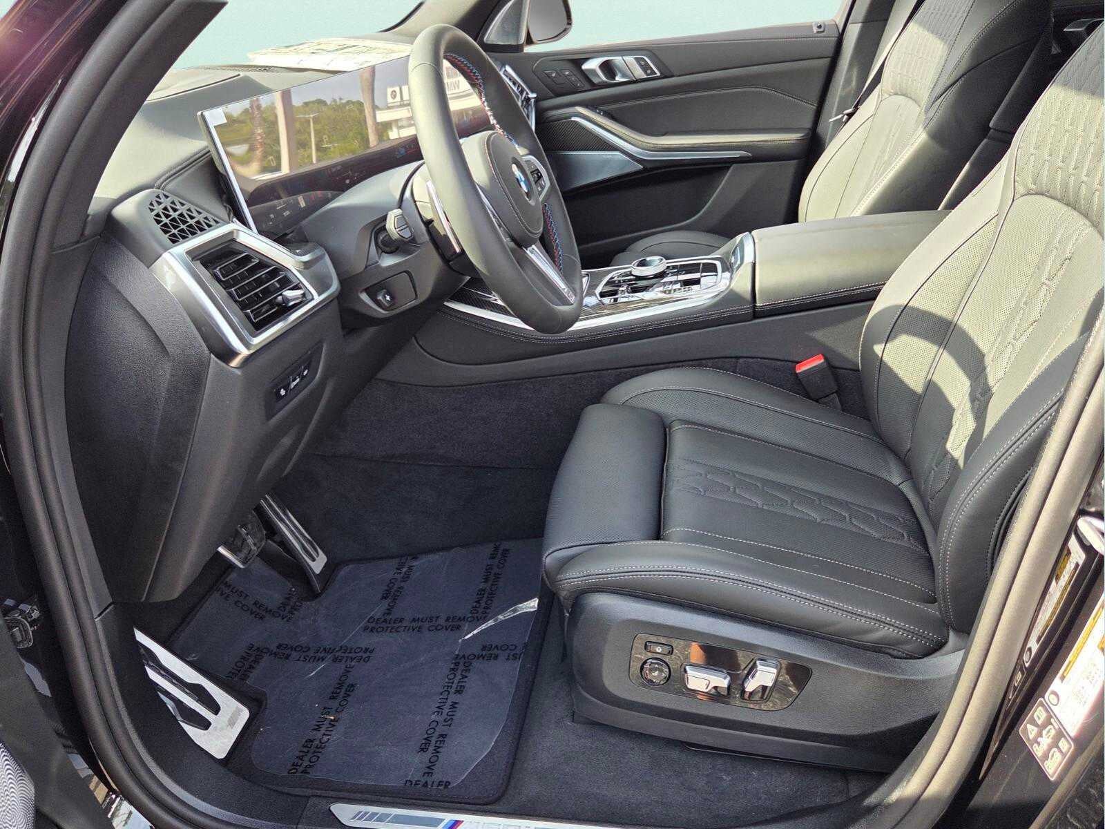 2026 BMW X5 M60i M60i