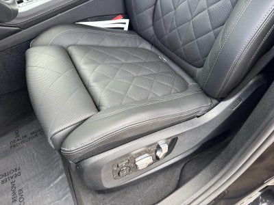 2025 BMW X6 xDrive40i