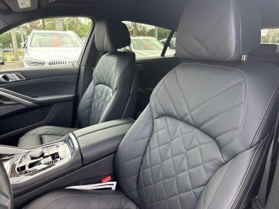 2025 BMW X6 xDrive40i