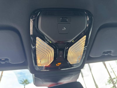 2025 BMW X6 xDrive40i